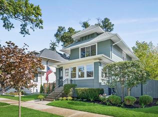 824 Lathrop Ave, Forest Park, IL 60130