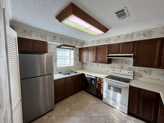 5th image of 4657 Calle Ventoso