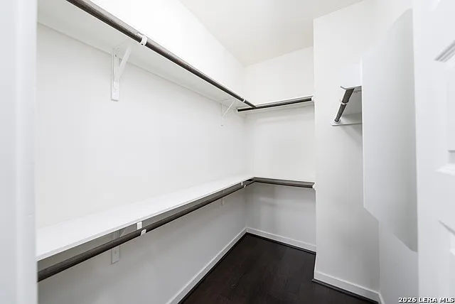 1150 N Olive St — Photo 28