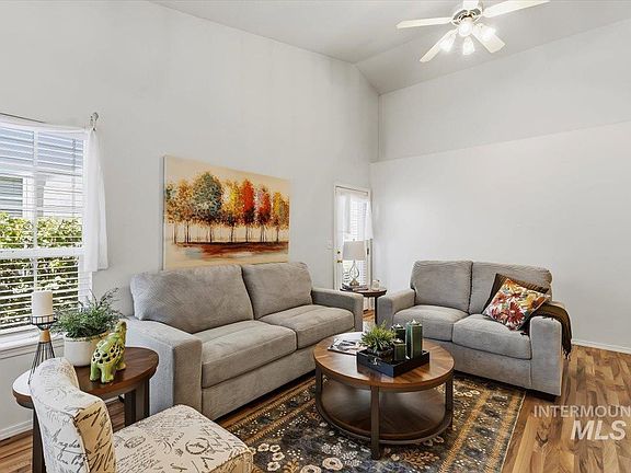 4th image of 3308 W Moon Lake Ln