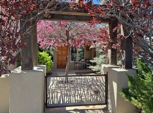 10 Descanso Rd, Santa Fe, NM 87508