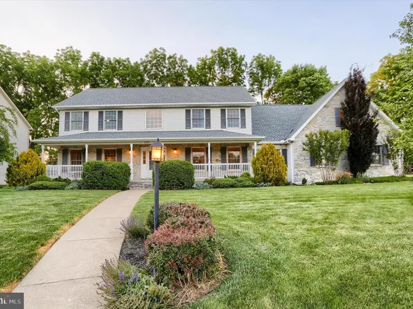 1315 Carriage House Rd, Middletown, PA 17057