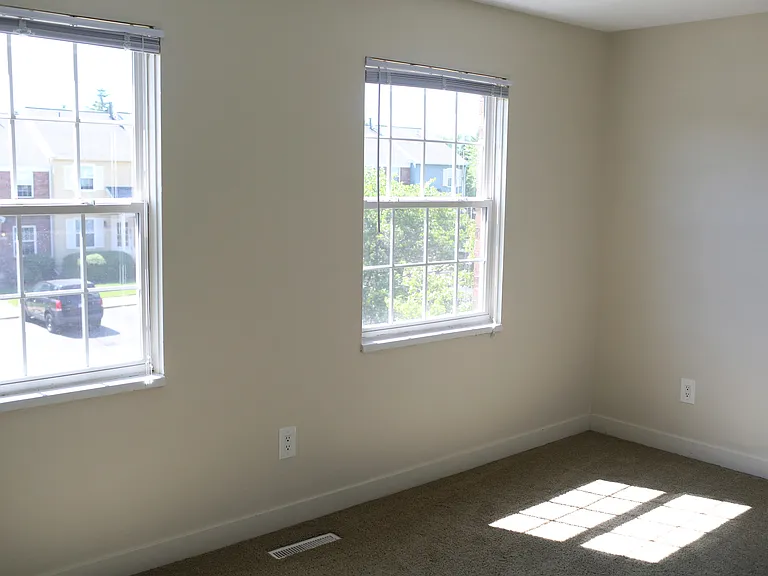 Tabor Rd NW — Photo 6