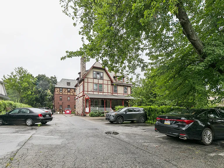 124 Argyle Rd #C6 — Photo 76