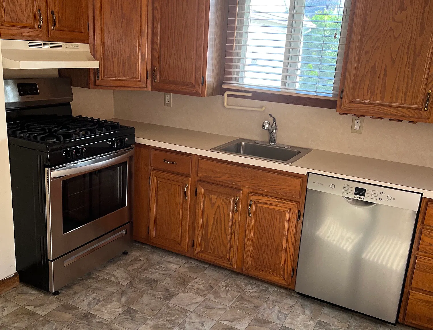 34 Herbert Ave — Photo 1