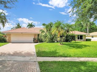7197 Encina Ln, Boca Raton, FL 33433