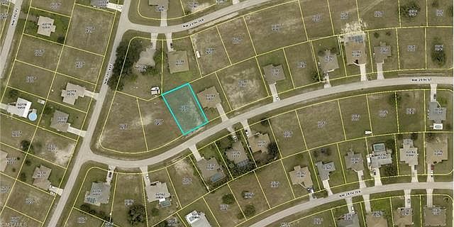 1st image of 215 NW 29th St