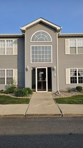 8213 Lincoln Cir APT D, Merrillville, IN, 46410