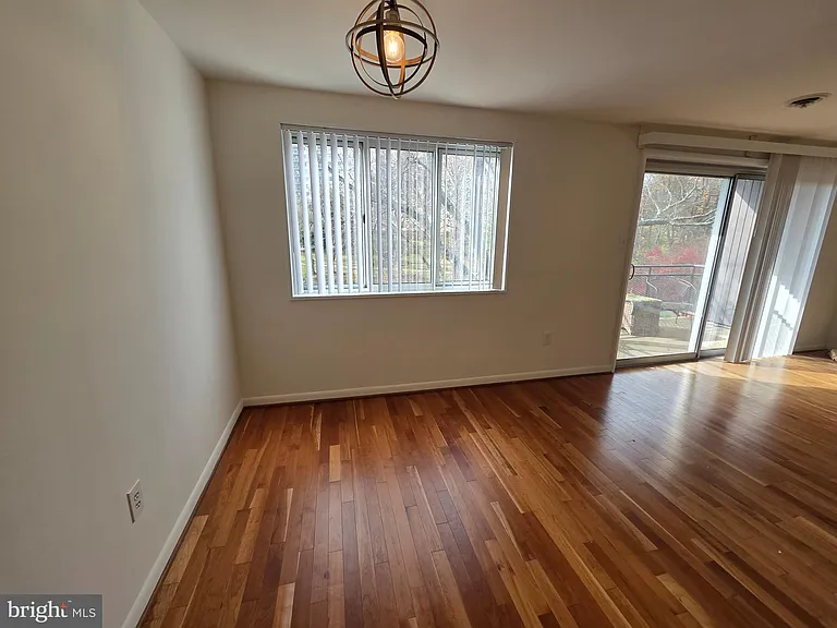 10432 Rockville Pike #301 — Photo 6