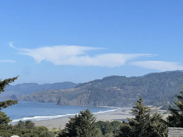 Mutts Gold Bch, Gold Beach, OR 97444