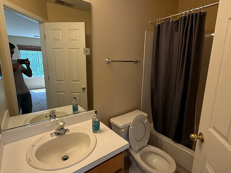 3021 Anton Dr — Photo 3