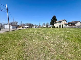 602/604 Taylor St, New Castle, PA 16101