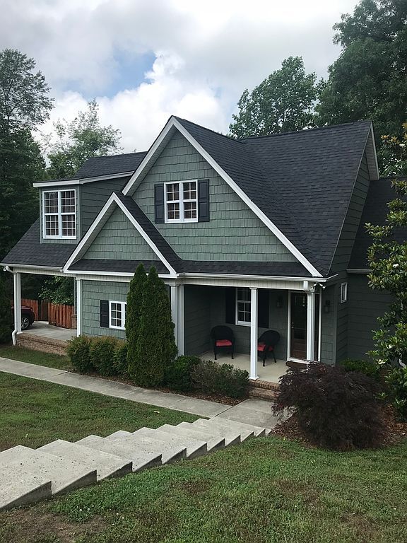 97 Pleasant Dr - Property Image