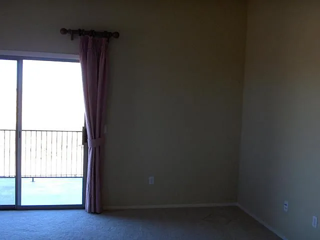 831 S Willis Ave — Photo 17