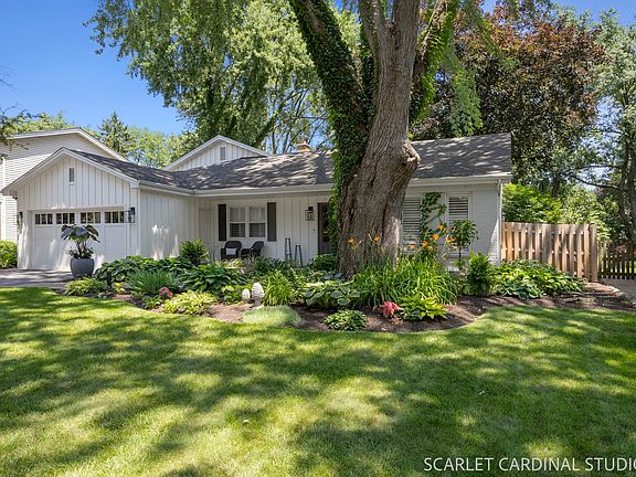 2nd image of 1544 Clyde Dr