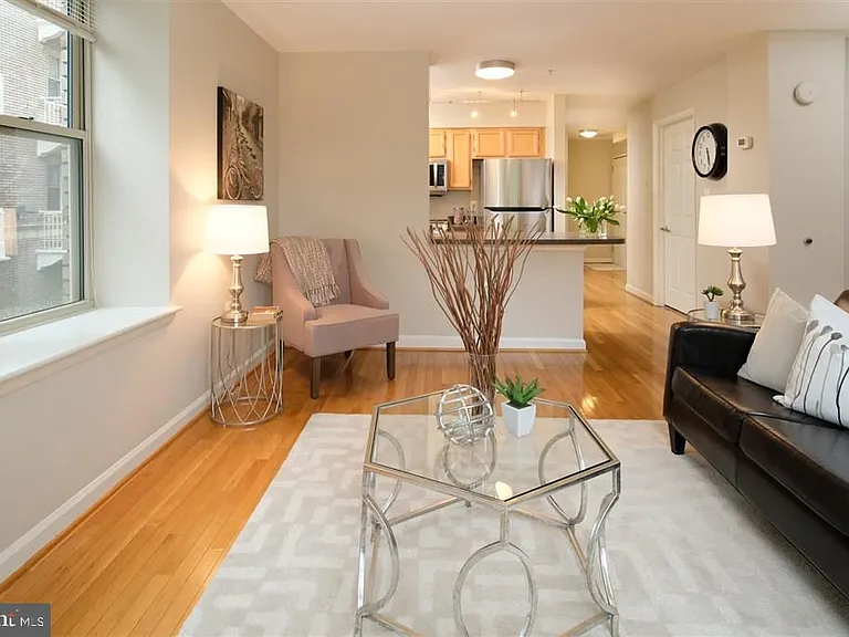 1308 Clifton St NW #217 — Photo 11