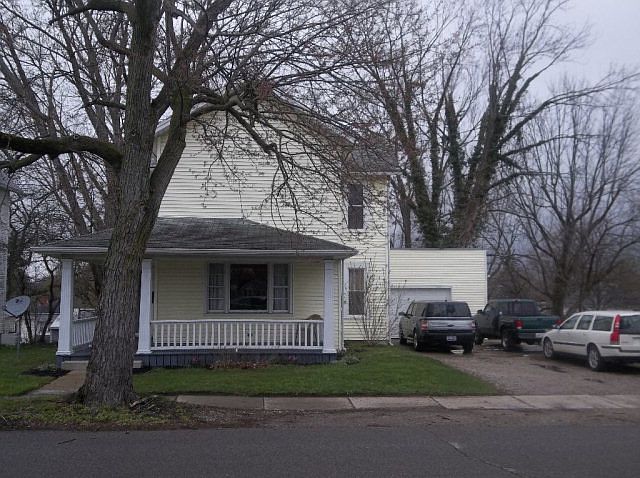 1st image of 194 Gurley Ave