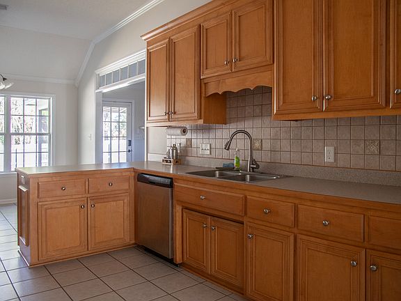 5th image of 4119 Whithorn Way