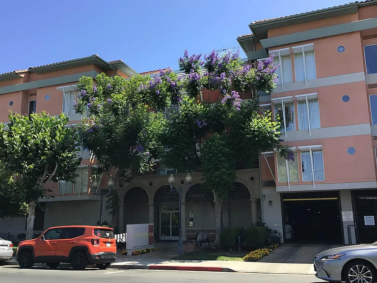 Atrium Garden Apartment Homes, LLC — Photo 9