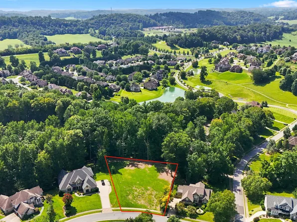 212 Highland Ridge Ter, Johnson City, TN 37615