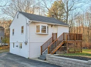 16 Loon Rd, Billerica, MA 01821