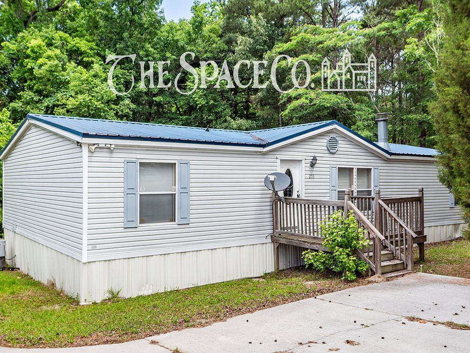 1st image of 255 Mitton Rd