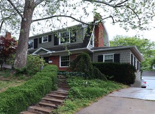 4943 State Line Rd, Kansas City, MO 64112