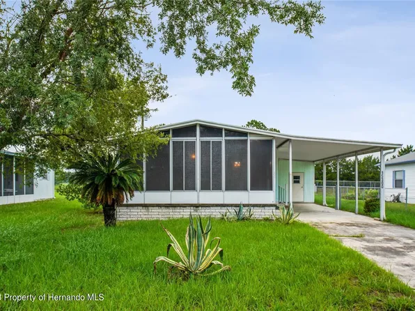 15300 Brookridge Blvd, Brooksville, FL 34613