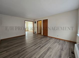 724 S Hunter St, Wichita, KS 67207