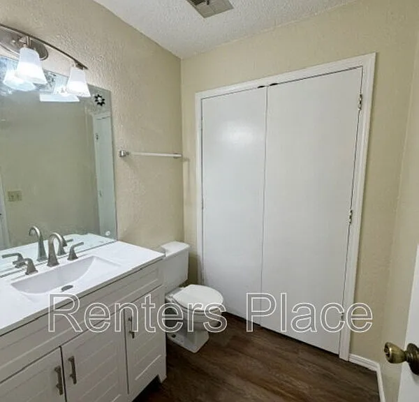 8215 N 117th East Ave — Photo 16