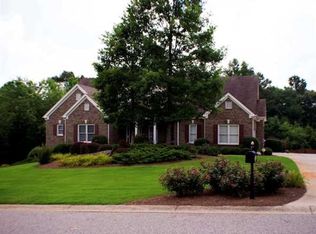 5123 Stately Oaks Dr, Flowery Branch, GA 30542