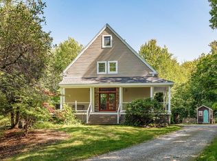 135 Mountain Rd, Deerfield, NH 03037