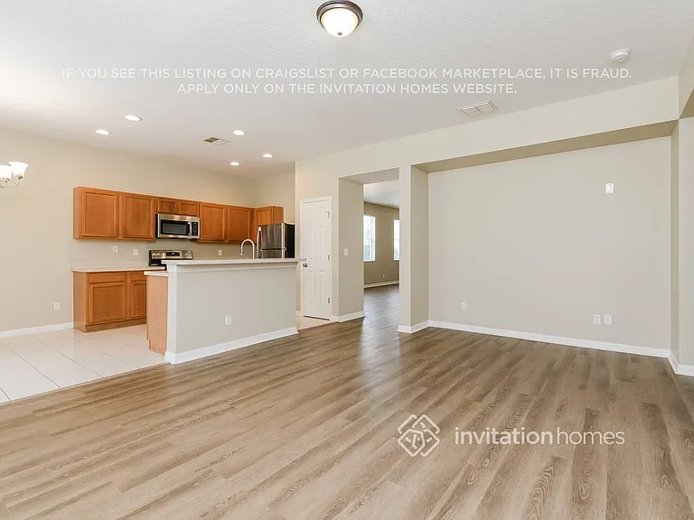 240 Andover Dr — Photo 5