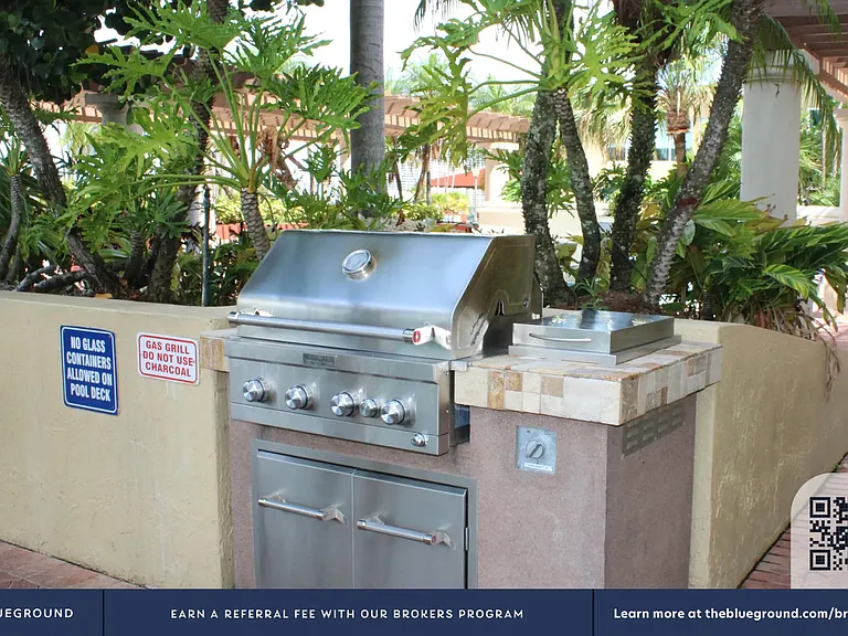 Building's BBQ
