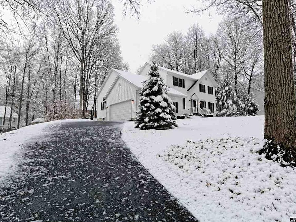 1st image of 2 Sleepy Hollow Dr