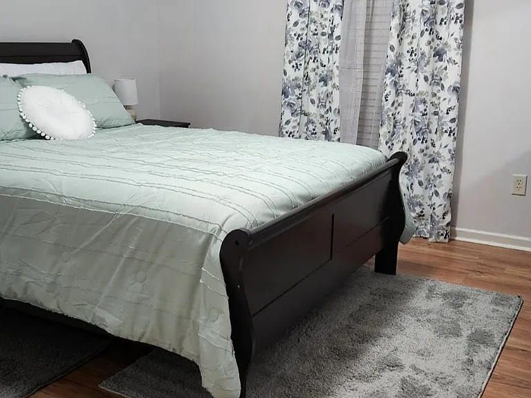 Wayfair Ln — Photo 3