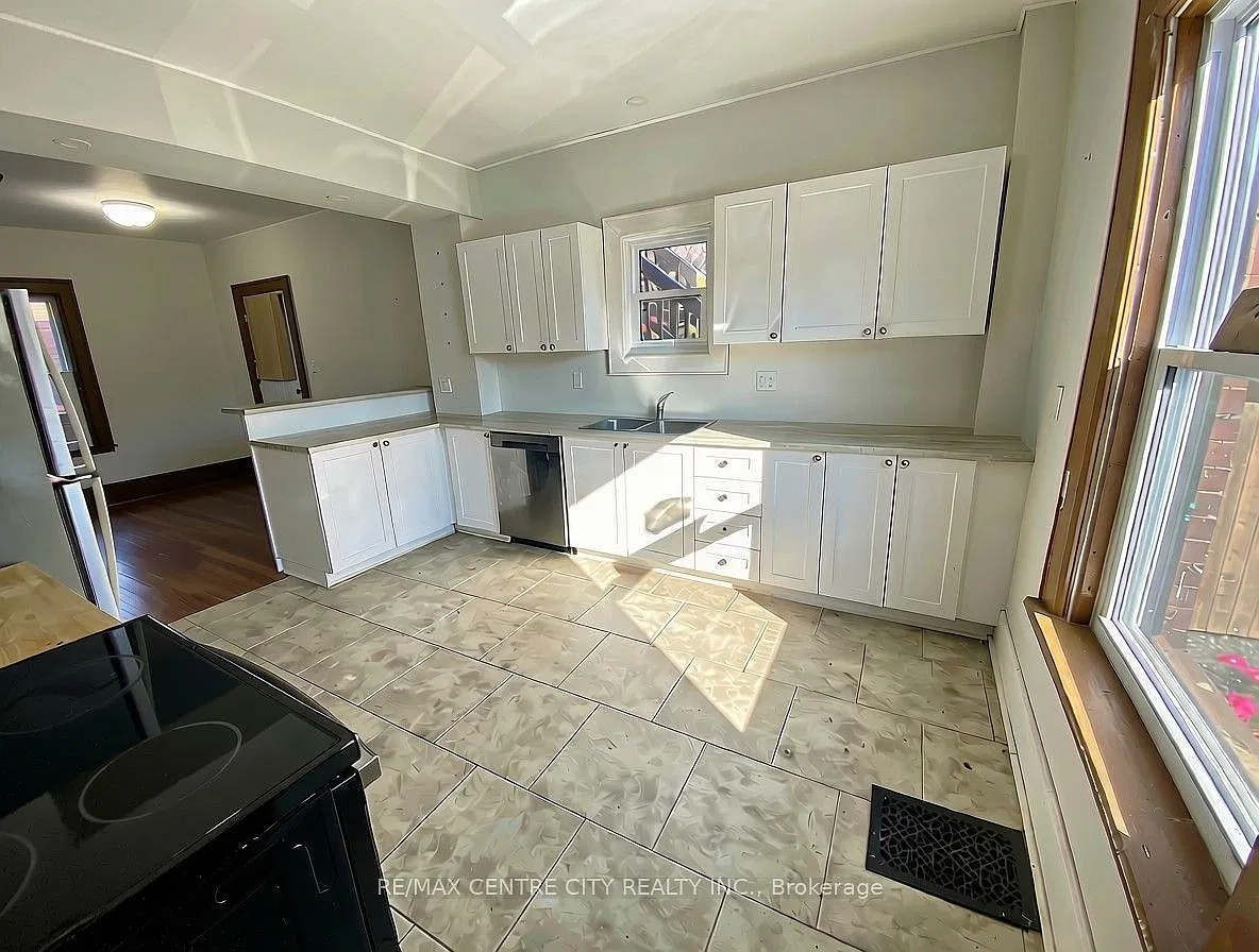 1 bed, $2,200 — Photo 4