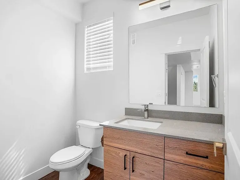 Vaseo Townhomes — Photo 32