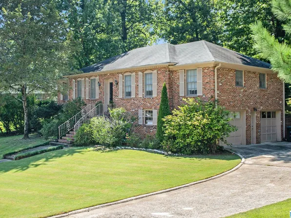 1206 Old Oak Rd, Birmingham, AL 35235