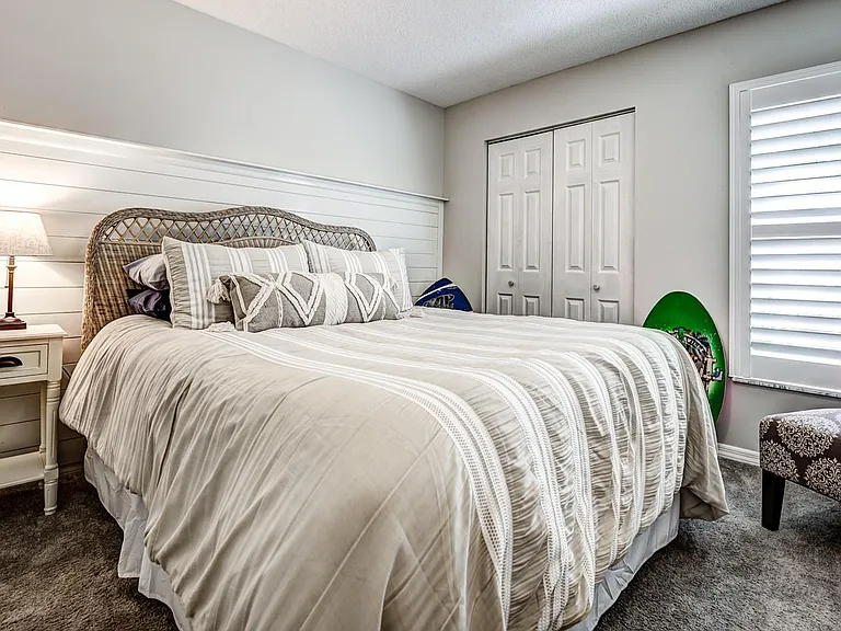 130 Southampton Pl #360 — Photo 24