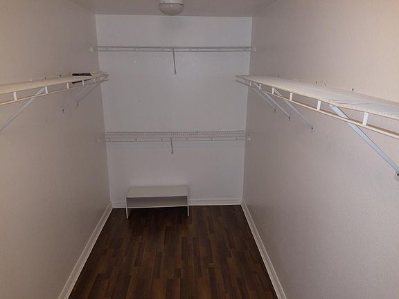 5th image of 9248 Estate Cove Cir