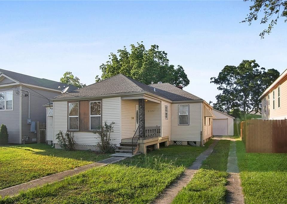 1st image of 2329 Mendez St