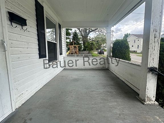 5th image of 200-202 Holbrook Ave