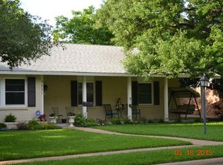 3831 Boca Bay Dr, Dallas, TX 75244