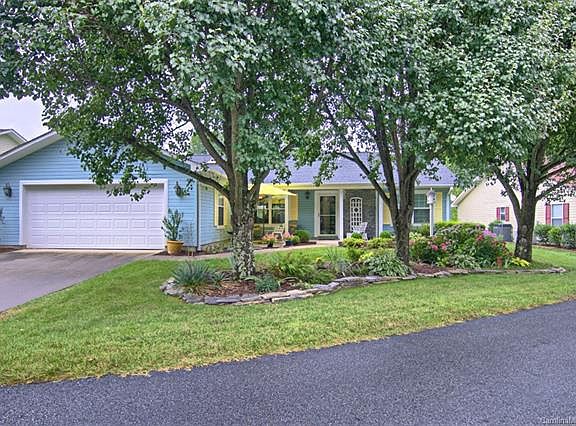 3rd image of 767 W Saint Johns Way