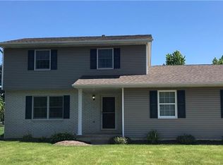 1805 Gulf St NW, Uniontown, OH