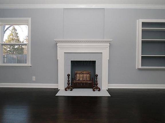 5th image of 381 Guernsey Ave