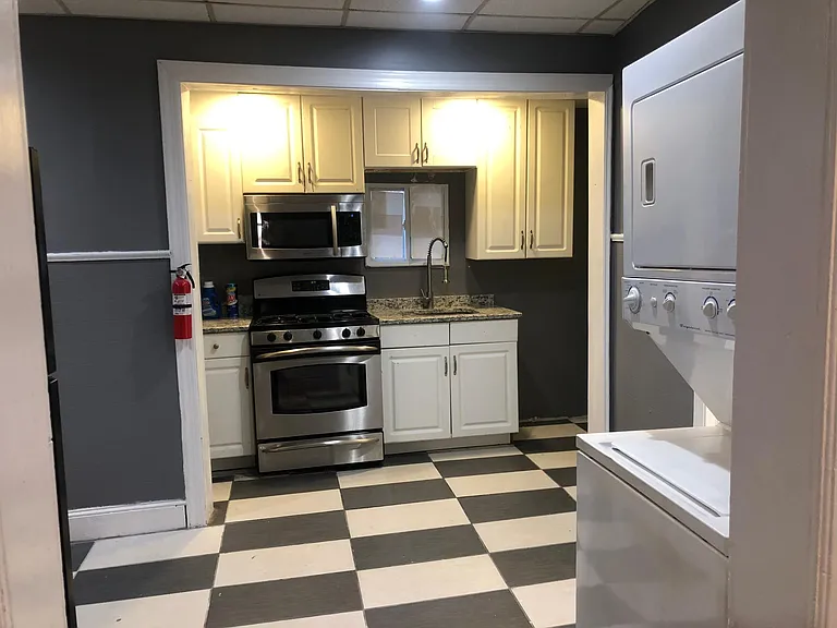 granite top stainless steel appliances washer and dryer