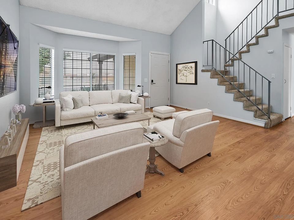 1st image of 686 Artesian Ave