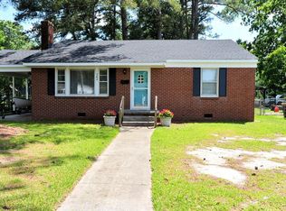 282 5th St, Ayden, NC 28513
